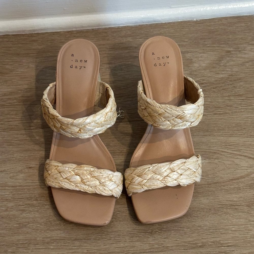 A New Day Women's Raffia Tan Heels